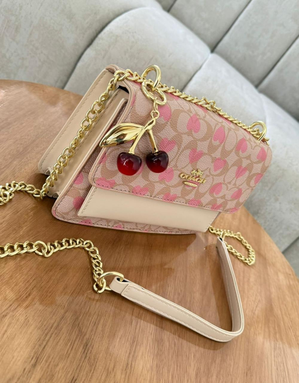 Nolita coach con cereza