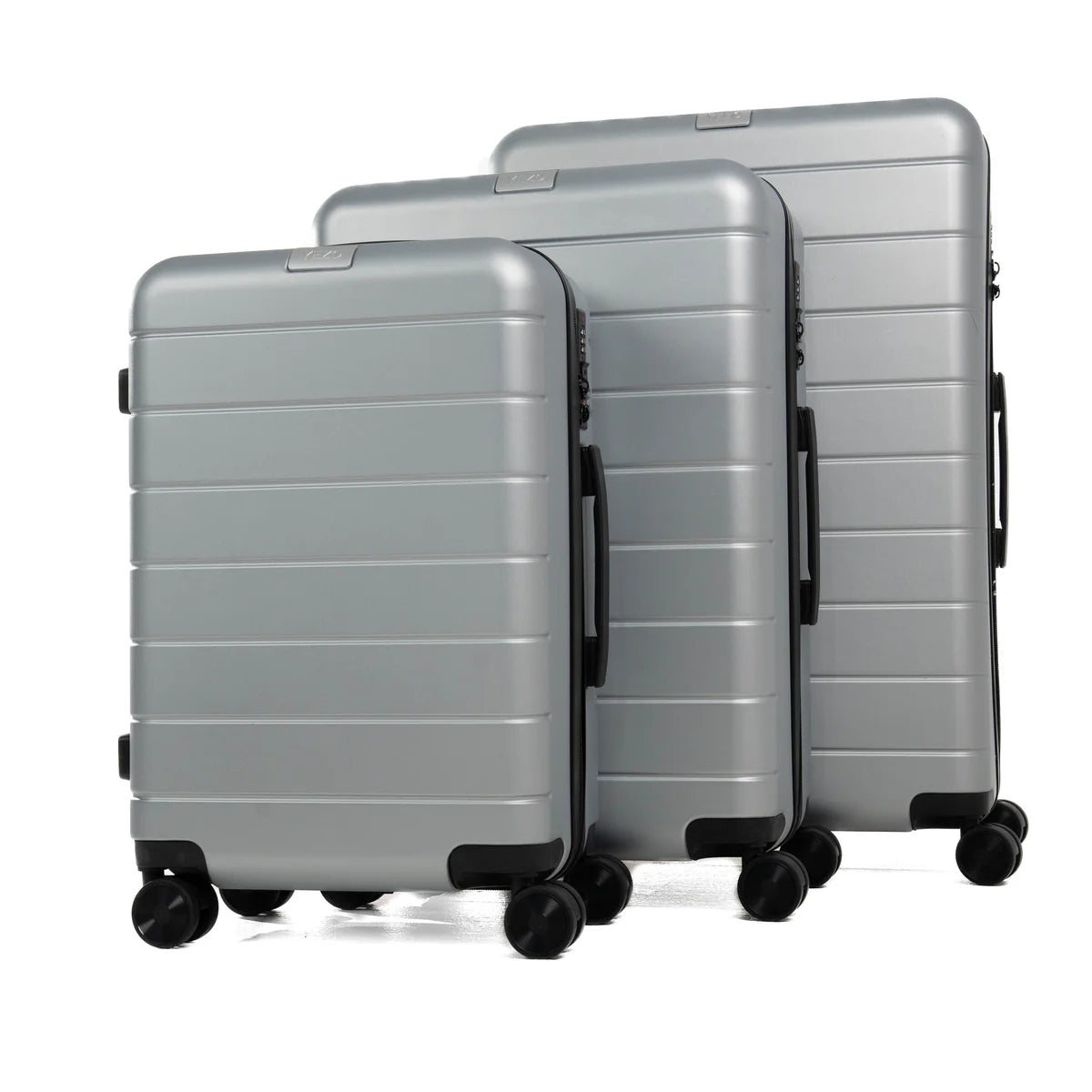 MALETA YEZO SET ESSENCIAL PLATEADA