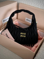 CARTERA DE MANO MIU MIU
