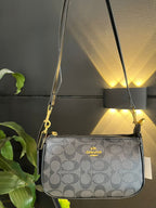 Nolita manos libres coach