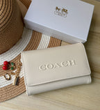 Billetera Dama Coach M40